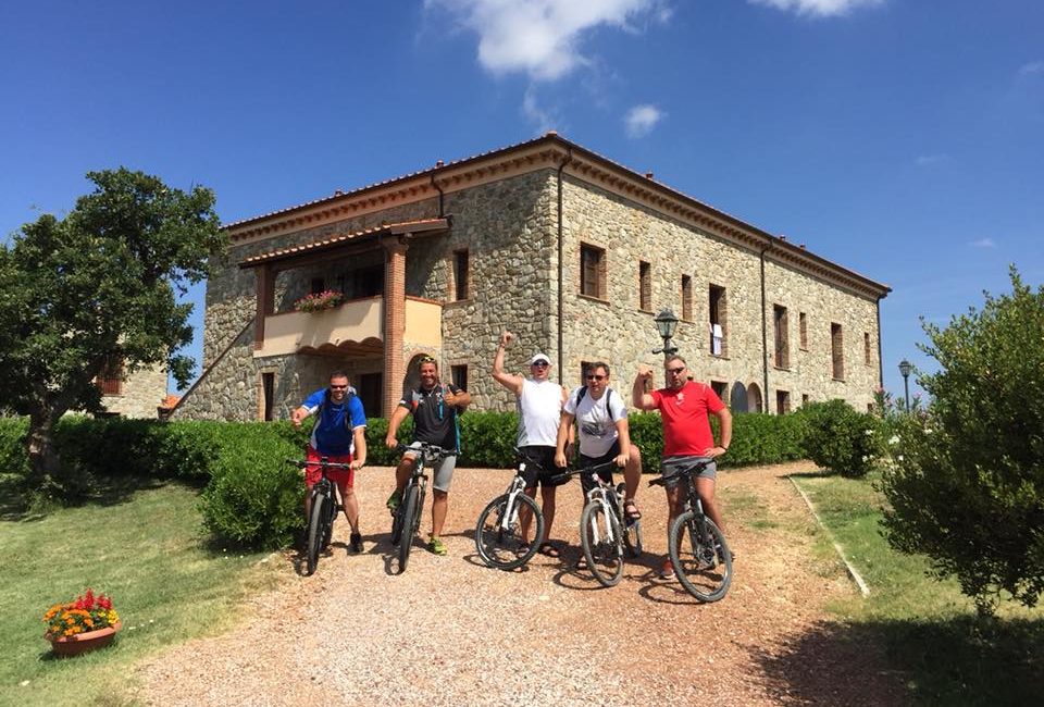 Bicycle tours with our E-Bikes